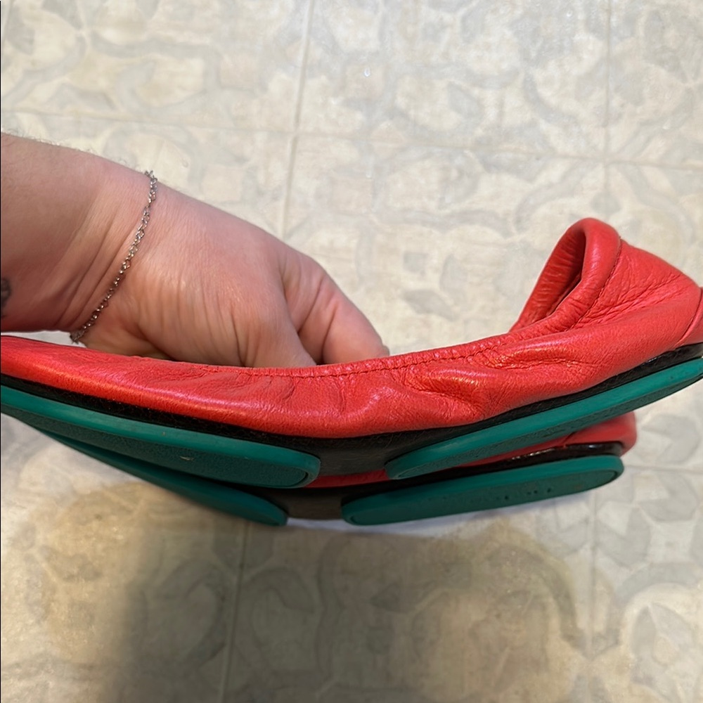 Limited edition poppy Tieks Ballet Flats - Picture 5 of 6